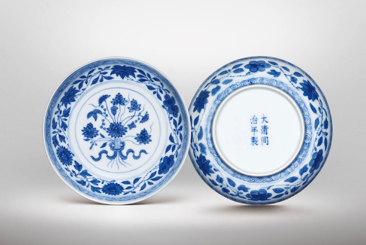 青花一束莲纹盘一对