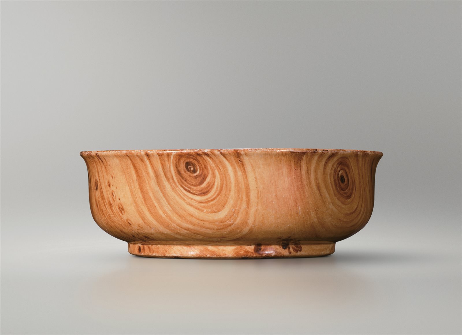 仿木纹釉碗