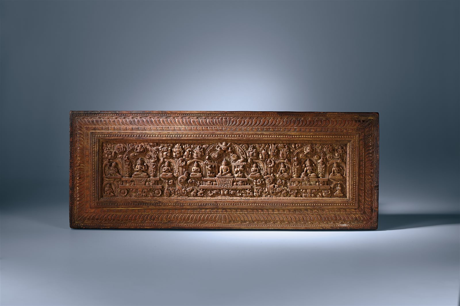 木雕漆金释迦牟尼护经板(图录号：1260)