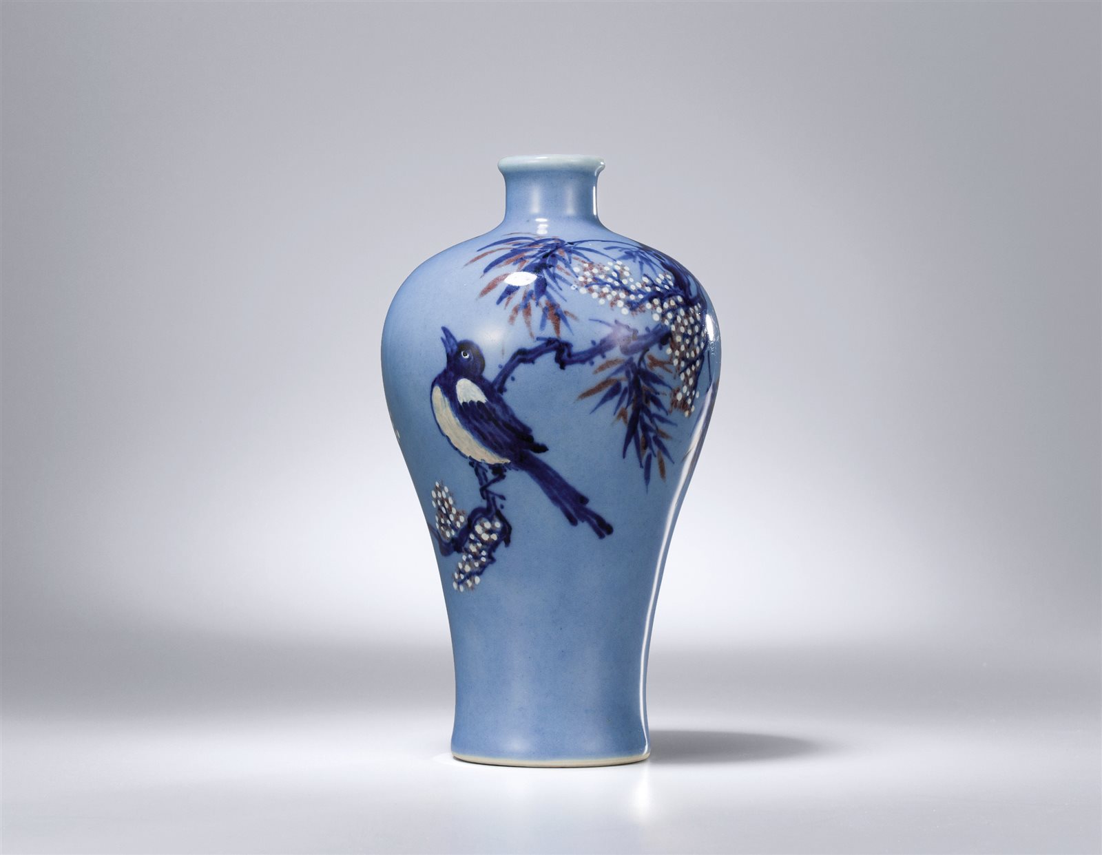 天蓝釉青花釉里红三元报春图小梅瓶