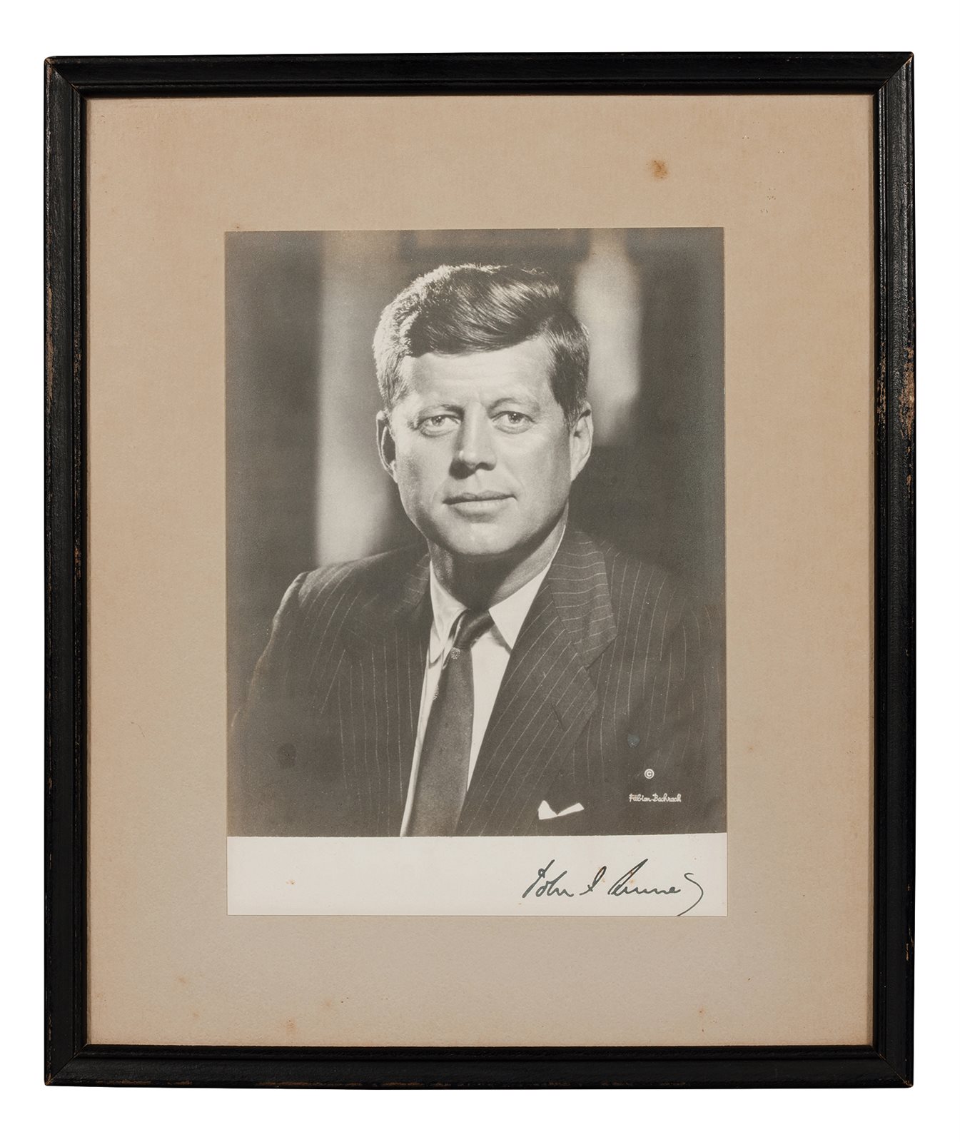 美国总统肯尼迪亲笔签名照片
