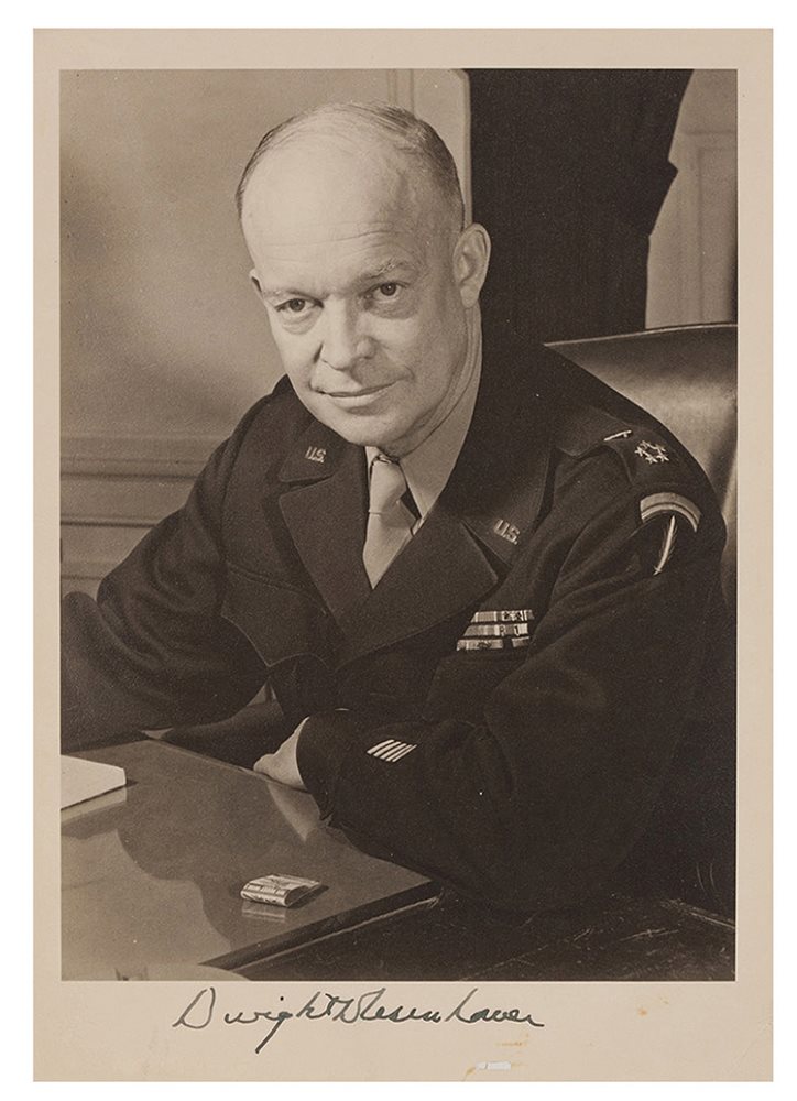 美国总统五星上将艾森豪威尔亲笔签名照片
