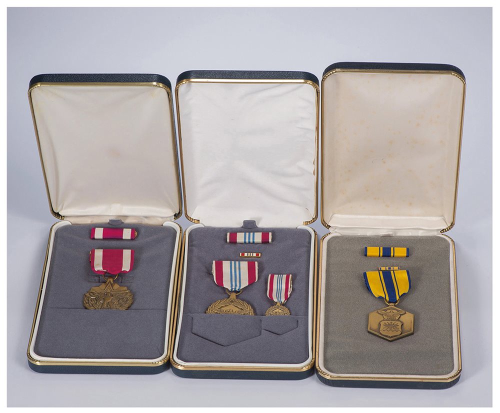 二战美国勋章三枚(带盒)