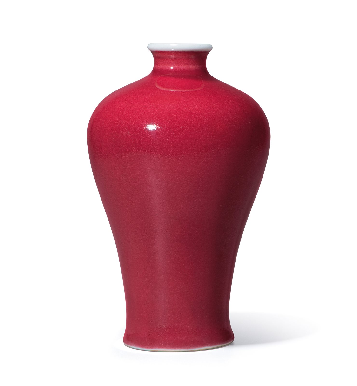 霁红釉梅瓶