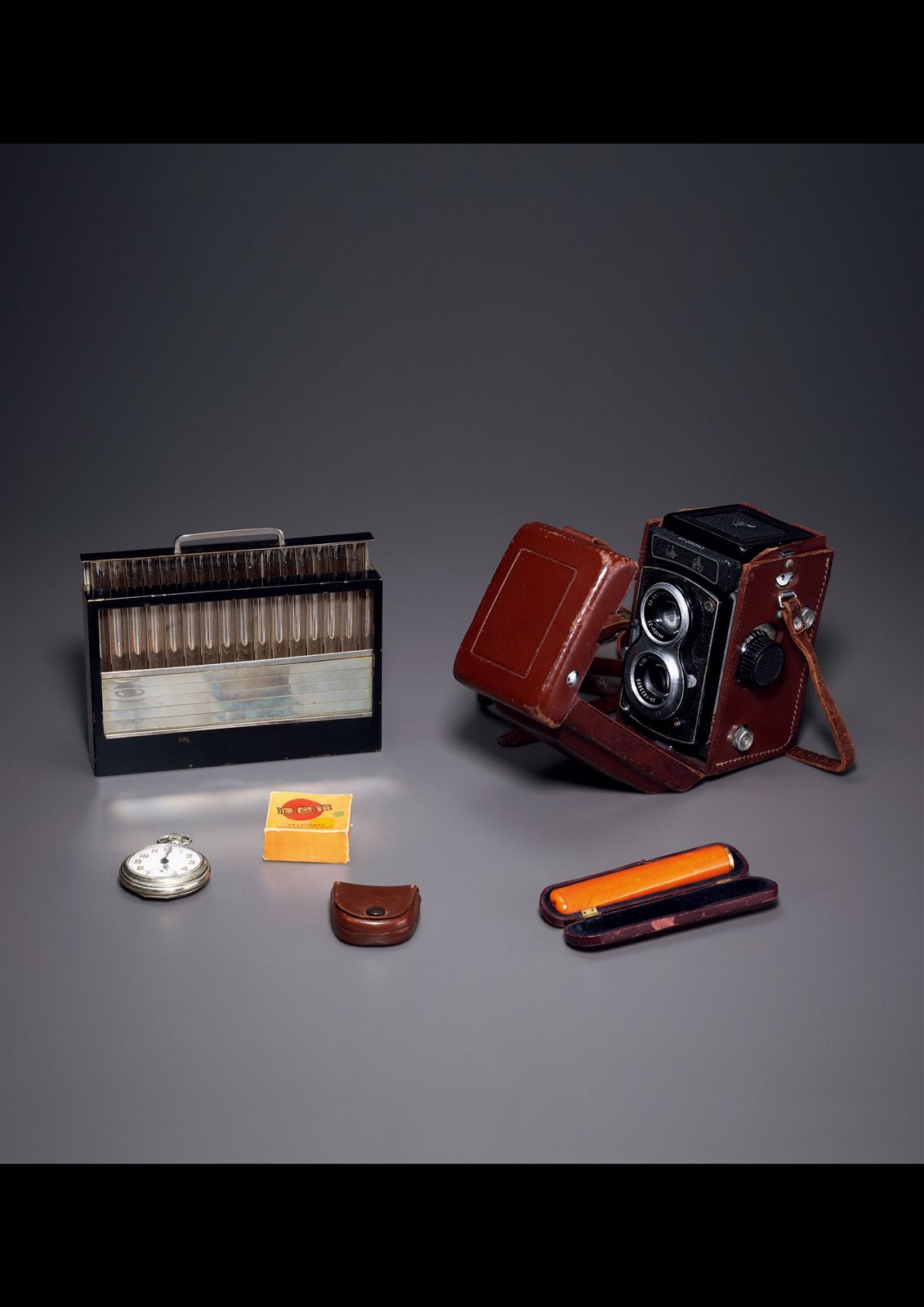 近代 海鸥相机、雪茄盒、怀表、蜜蜡烟嘴一组四件
