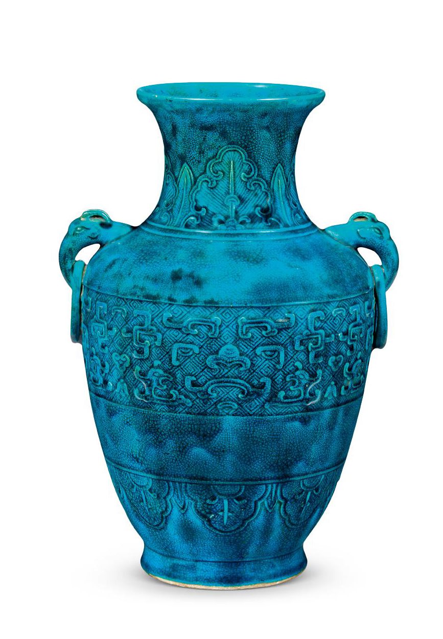 清乾隆 孔雀蓝釉兽面纹铺首尊