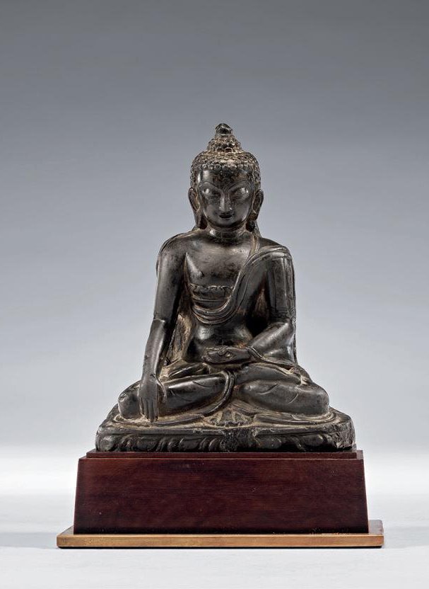 十六世纪 石雕释迦牟尼