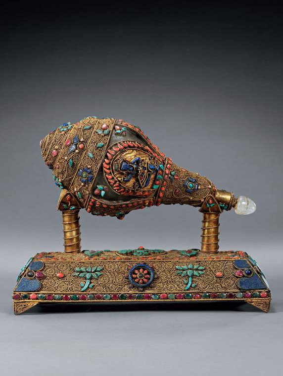 十九至二十世纪 铜鎏金累丝嵌宝石嵌水晶法螺