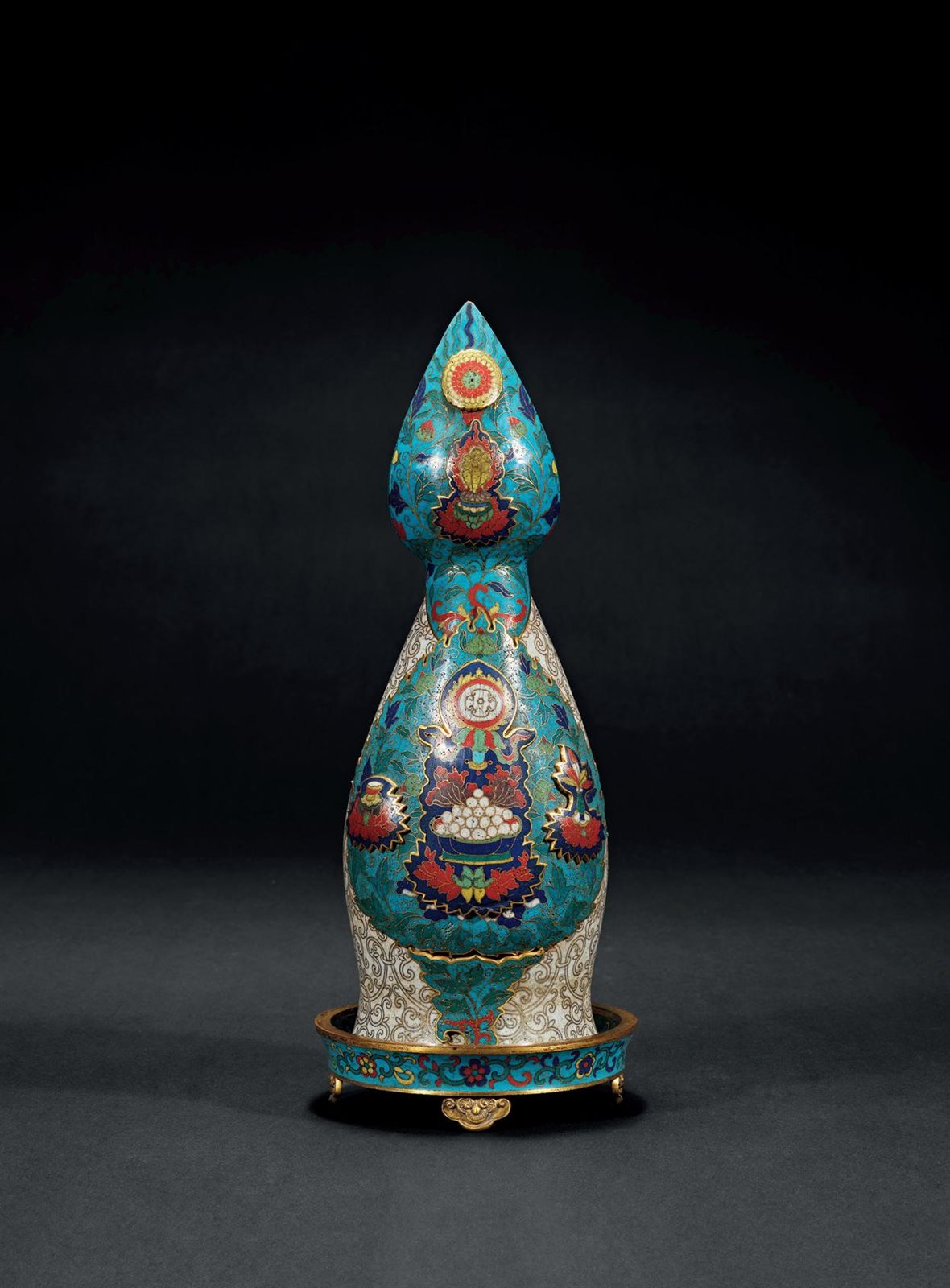 清乾隆 铜胎掐丝珐琅巴苓一套