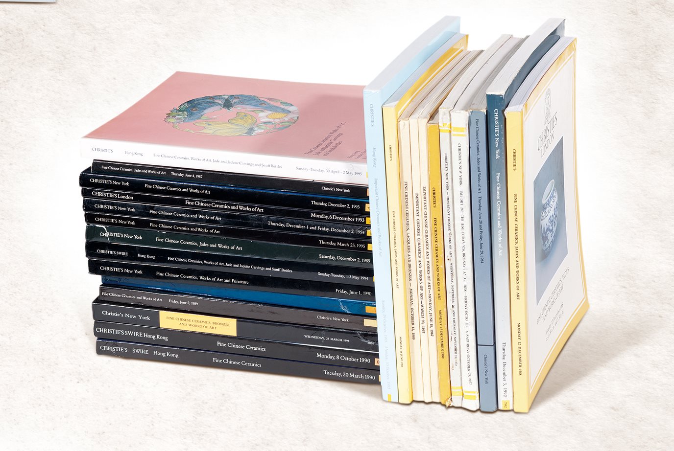 1967-1998年佳士得瓷器杂项拍卖图录二十五册
