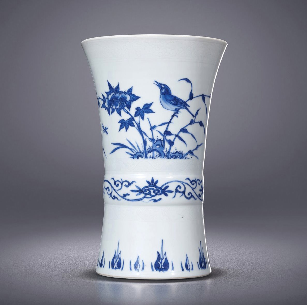 青花花鸟纹花觚